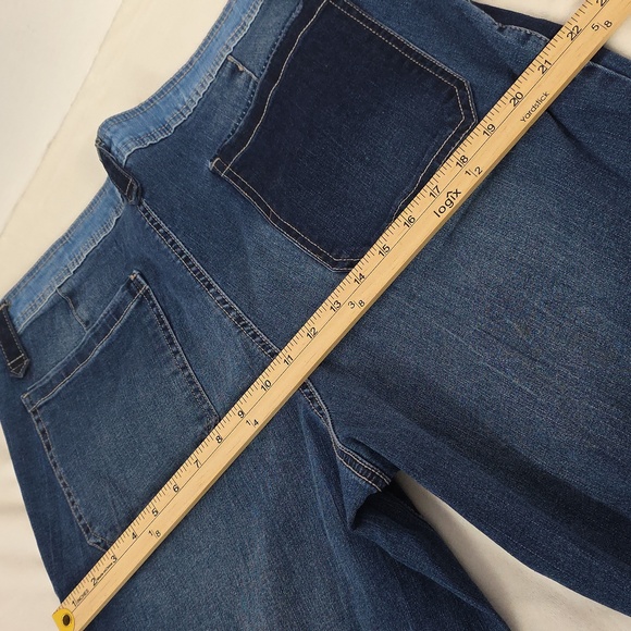 Time & Tru Patchwork Tapered Midrise Blue Denim Jeans - Picture 10 of 10